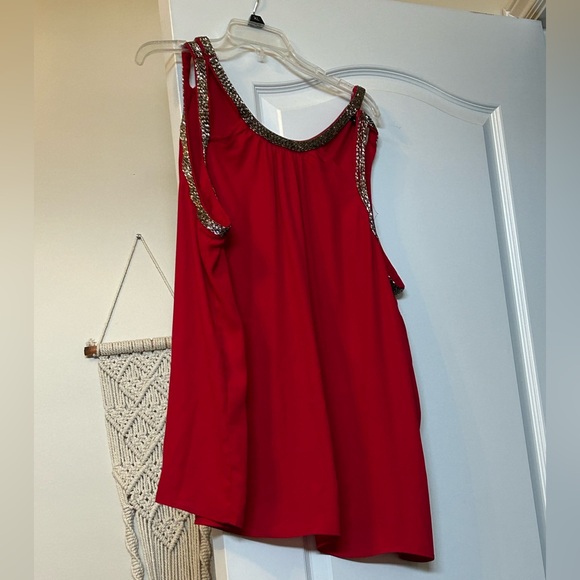 Reitman’s Red dressy tank with sequins - Picture 1 of 1
